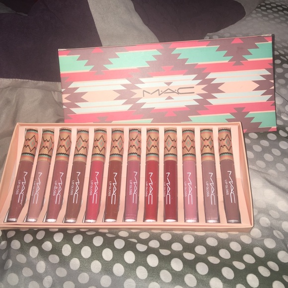 💕trades Last price ❤️brand new in box set of Lips - Picture 2 of 8